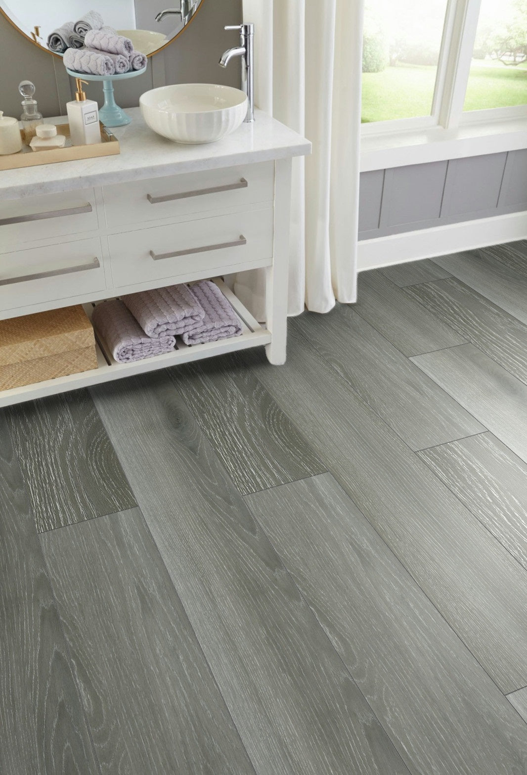 5mm Thick Rigid Core Vinyl Plank Flooring 7.87 in. Width x 60 in. Length (32.81 sq. ft. per box) - Silver Ash