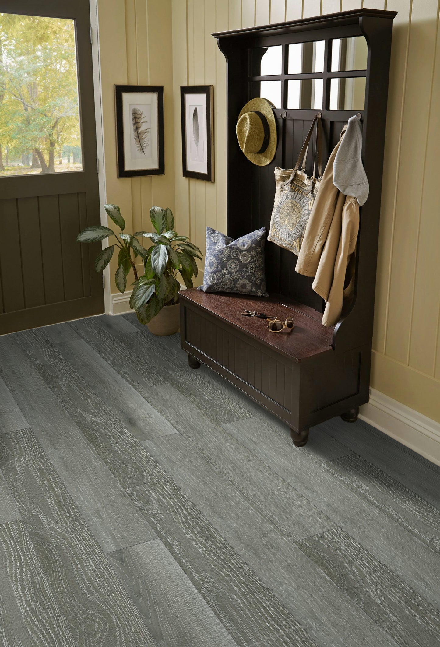 5mm Thick Rigid Core Vinyl Plank Flooring 7.87 in. Width x 60 in. Length (32.81 sq. ft. per box) - Silver Ash