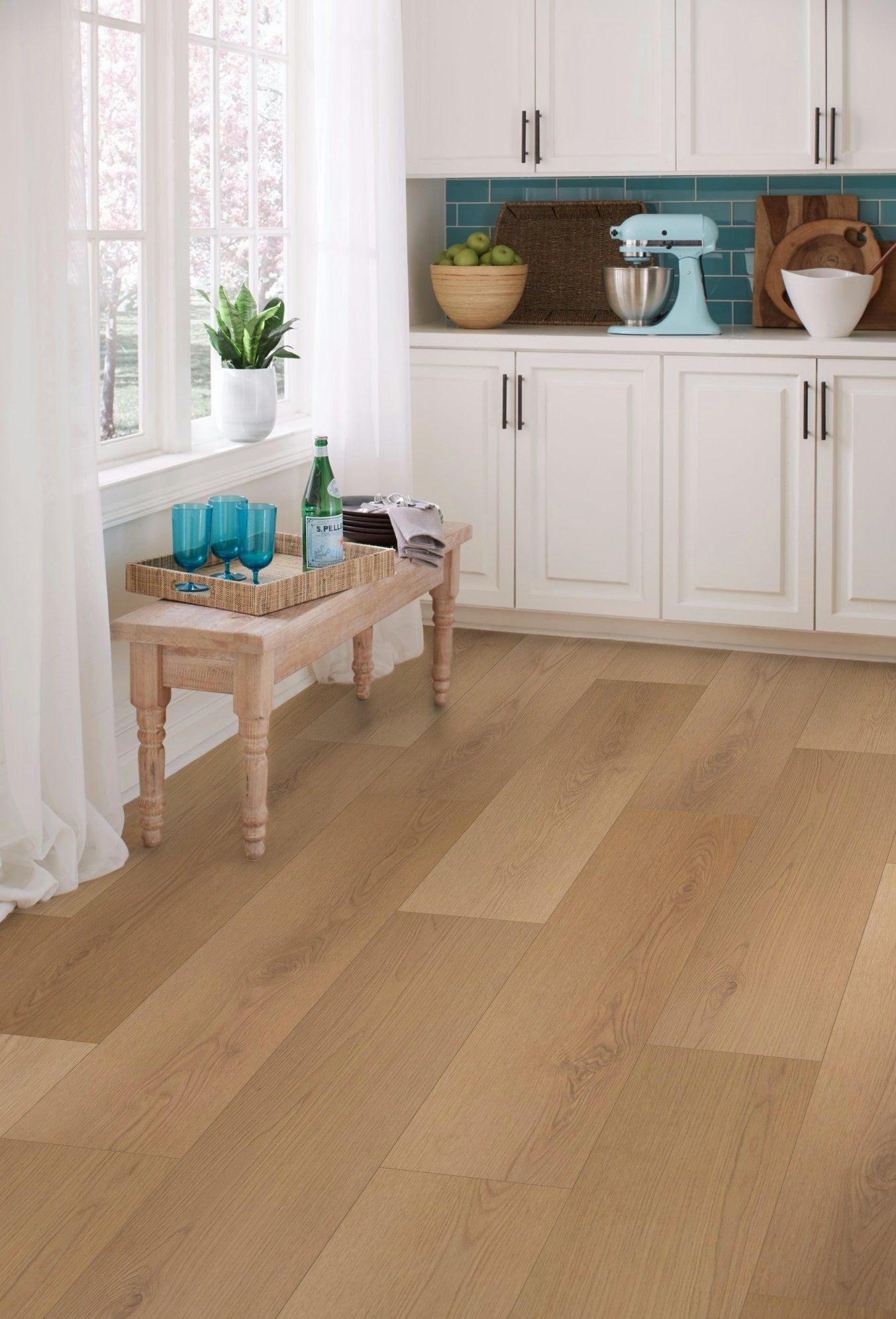 14mm Summit Vale AC4 Wear Layer Painted Bevel EIR Laminate Floor 9.25 in. Wide x 60 in. Long