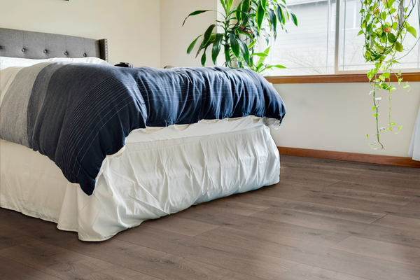 10 mm Cyprus EIR Laminate Plank Floor 7.7 in. Wide x 48 in. Long